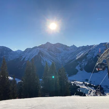 Wiesenhof Appartement Berwang